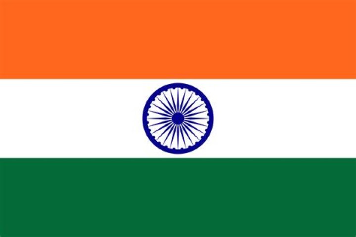 Can I put Indian flag on my car?