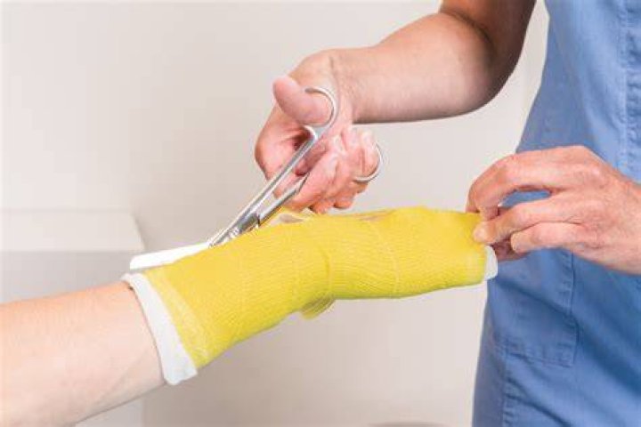 What happens when your arm gets cut off?